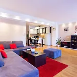Urban Premium (adults Only) Apartman