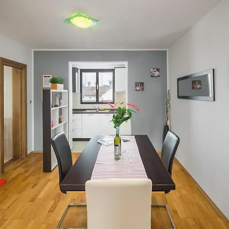 Urban Premium (adults Only) Apartment *
